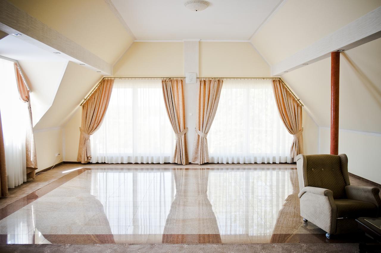 שידלובייץ Hotel Olenka מראה חיצוני תמונה