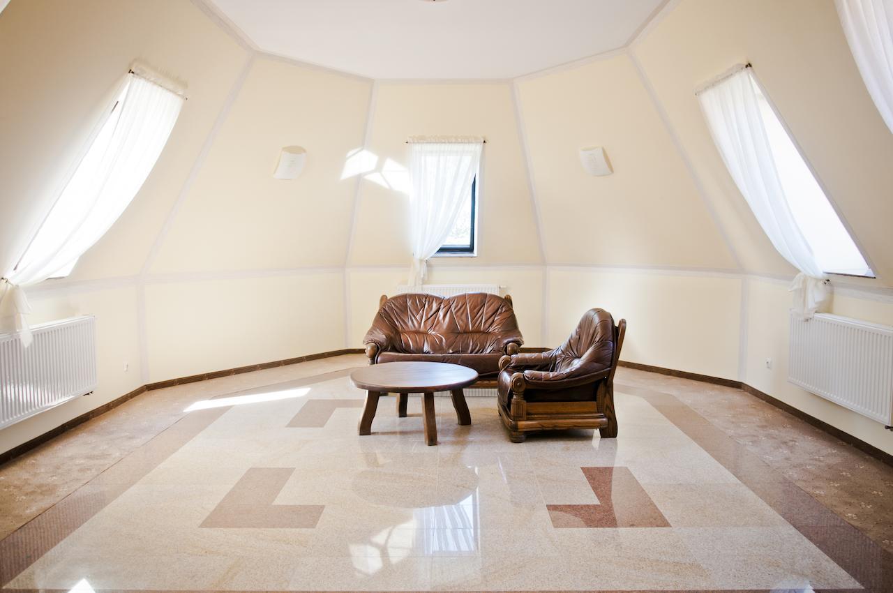שידלובייץ Hotel Olenka מראה חיצוני תמונה